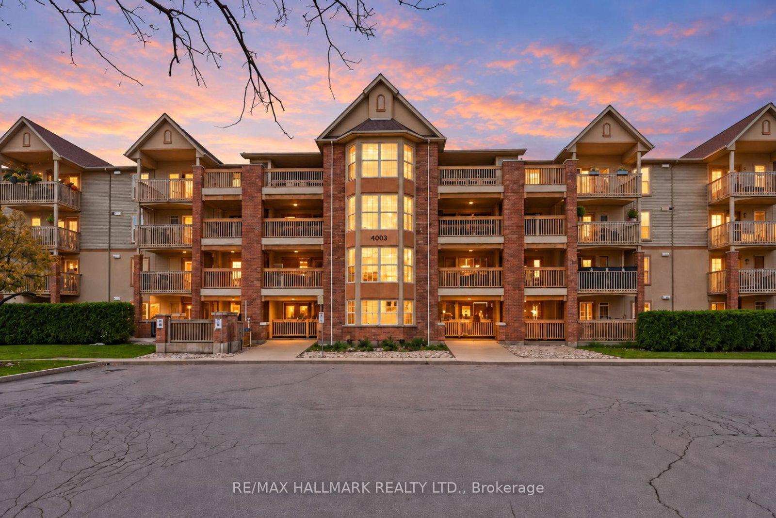 4003-kilmer-drive-burlington-ontario-w13769156