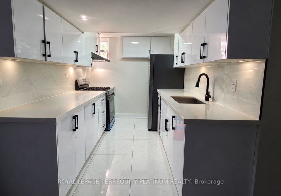 2-hazelwood-drive-brampton-ontario-w13769244