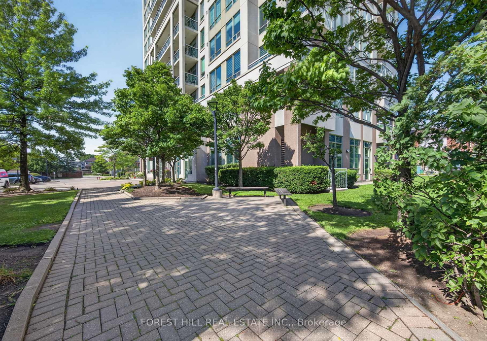 1359-rathburn-road-e-mississauga-ontario-w13769350