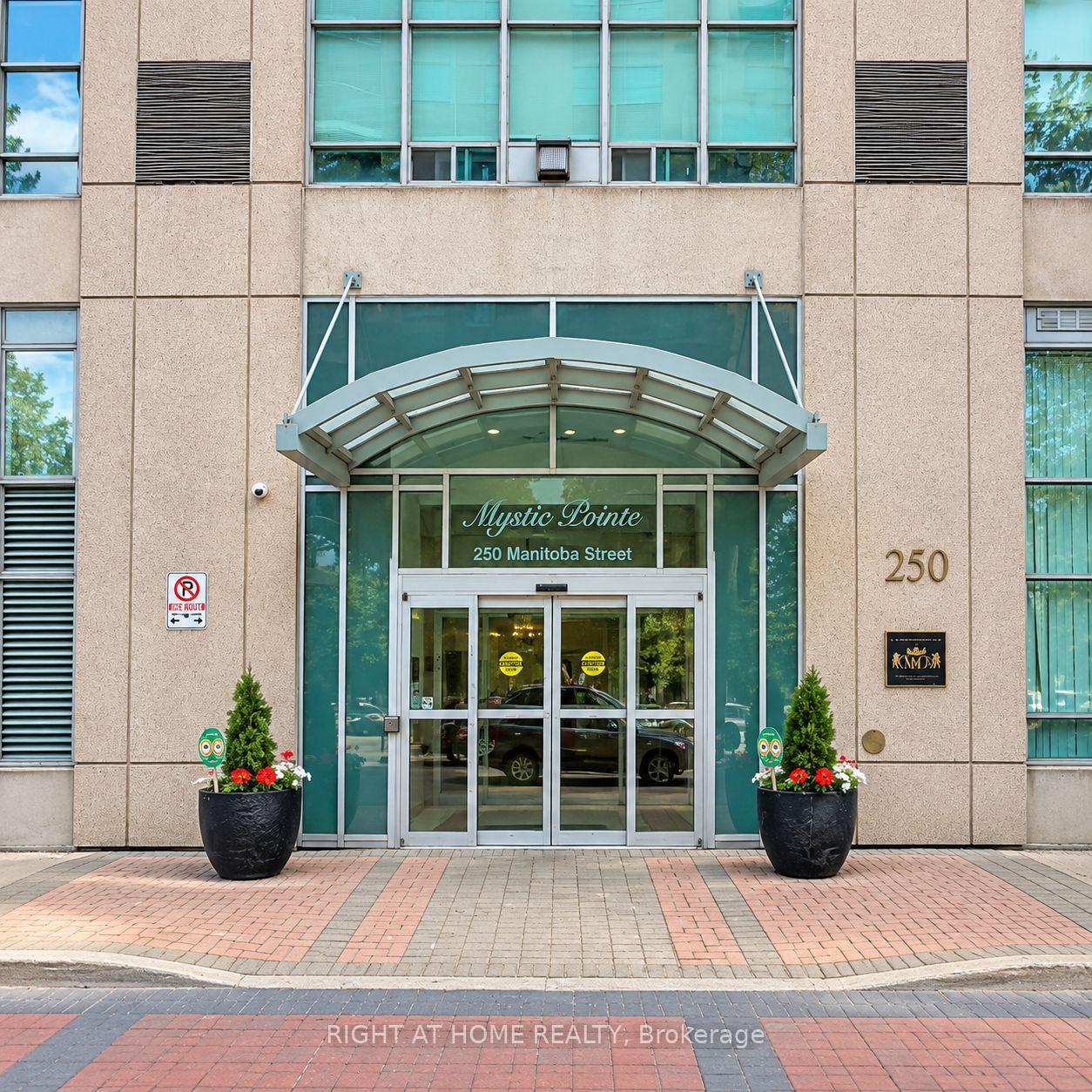 250-manitoba-street-toronto-etobicoke-ontario-w13769386
