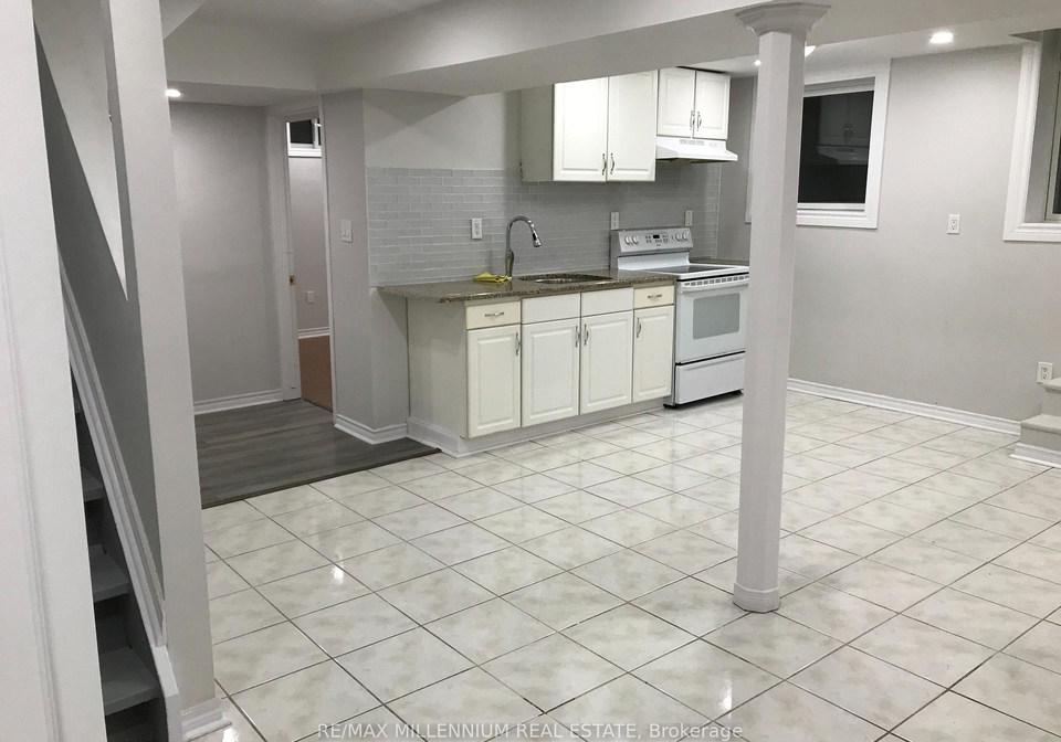 90-whitehaven-drive-brampton-ontario-w13769406