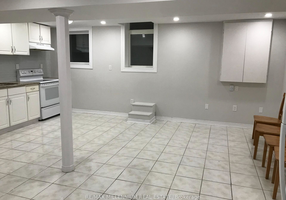 90-whitehaven-drive-brampton-ontario-w13769406