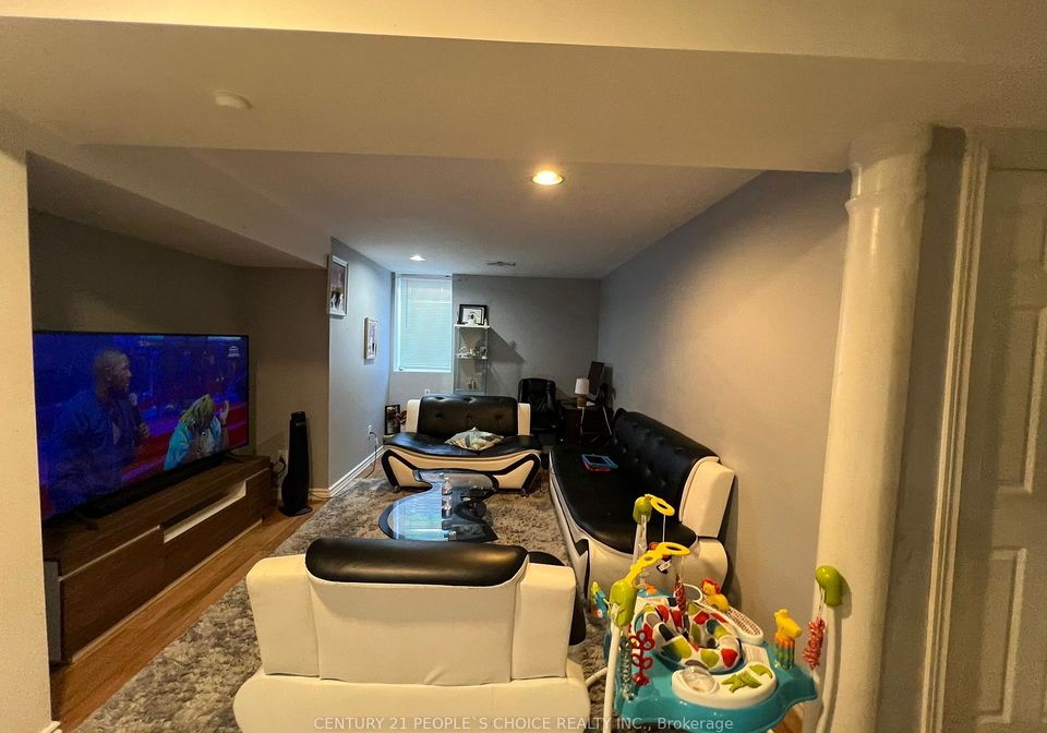 57-fallstar-crescent-brampton-ontario-w13769590
