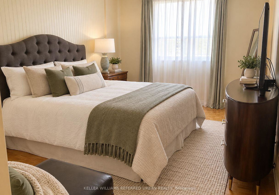 14-neilson-drive-toronto-etobicoke-ontario-w13769718