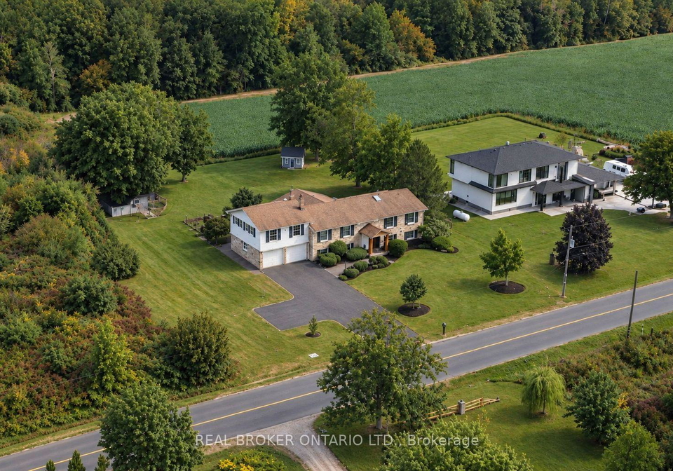 4202-sideroad-1-burlington-ontario-w13769740
