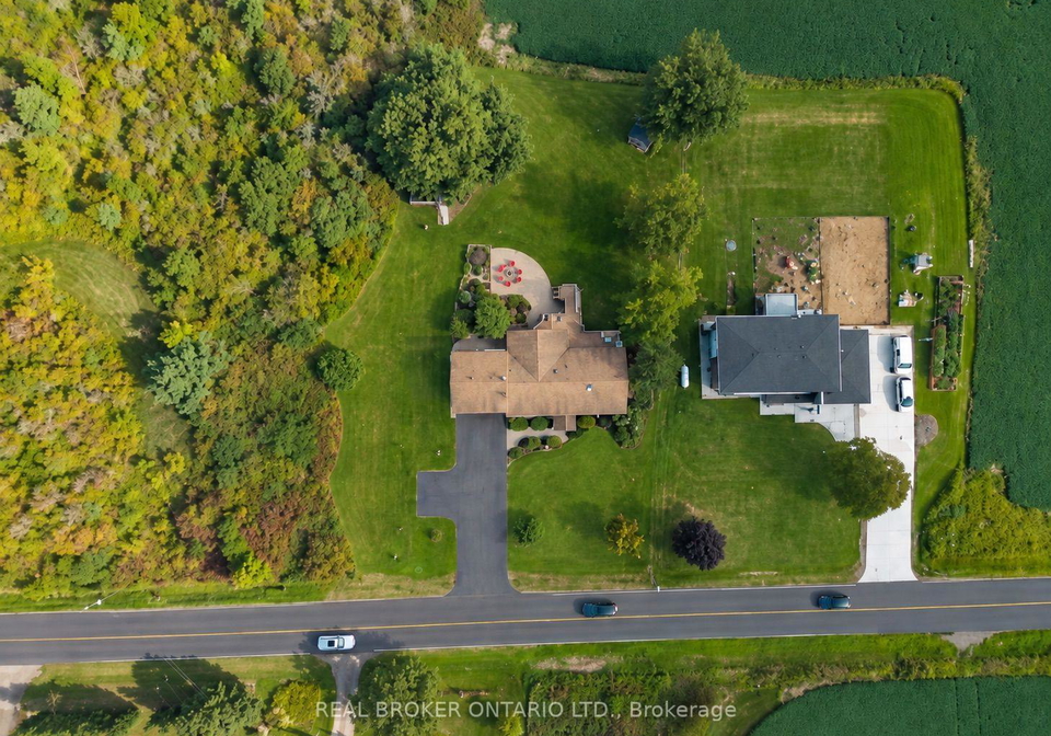 4202-sideroad-1-burlington-ontario-w13769740