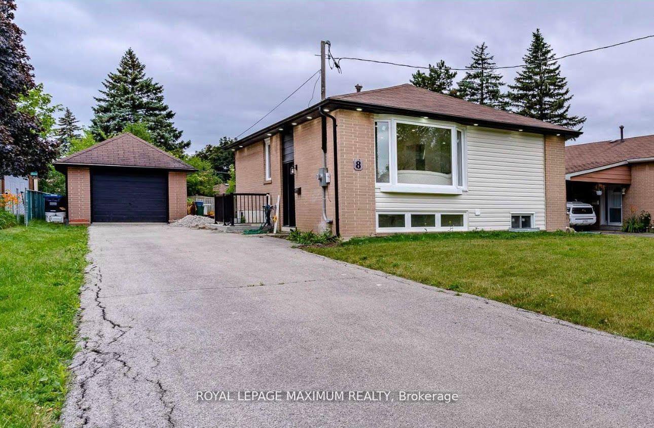 8-lawrence-crescent-brampton-ontario-w13769746