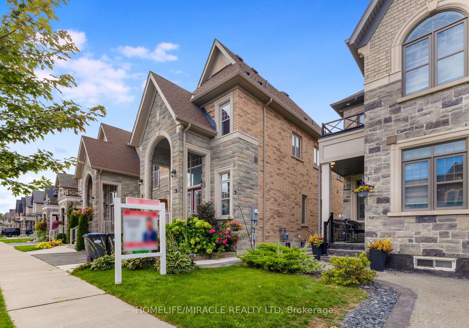 106-dolobram-trail-brampton-ontario-w13769880