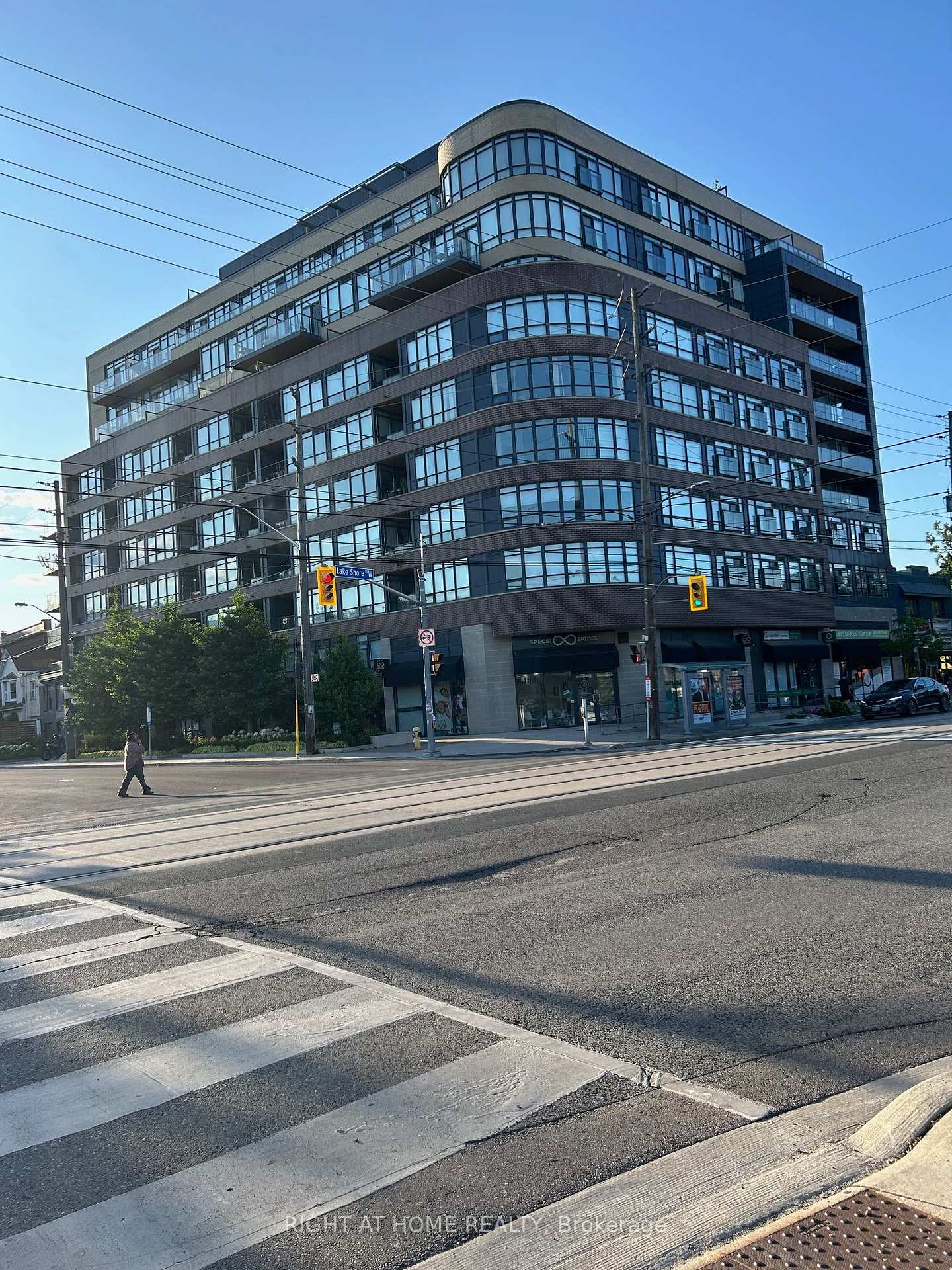 11-superior-avenue-toronto-etobicoke-ontario-w13770466
