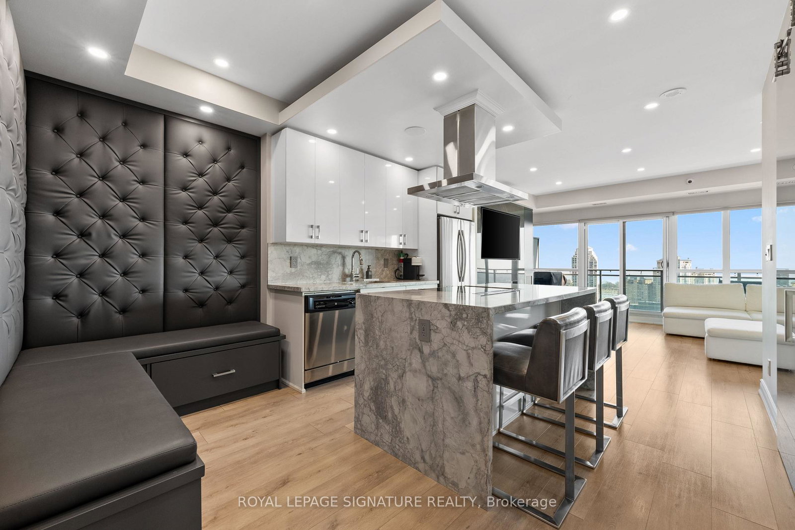 165-legion-road-toronto-etobicoke-ontario-w13770628