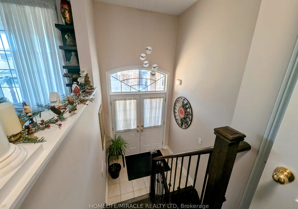 20-addiscott-street-brampton-ontario-w13770832