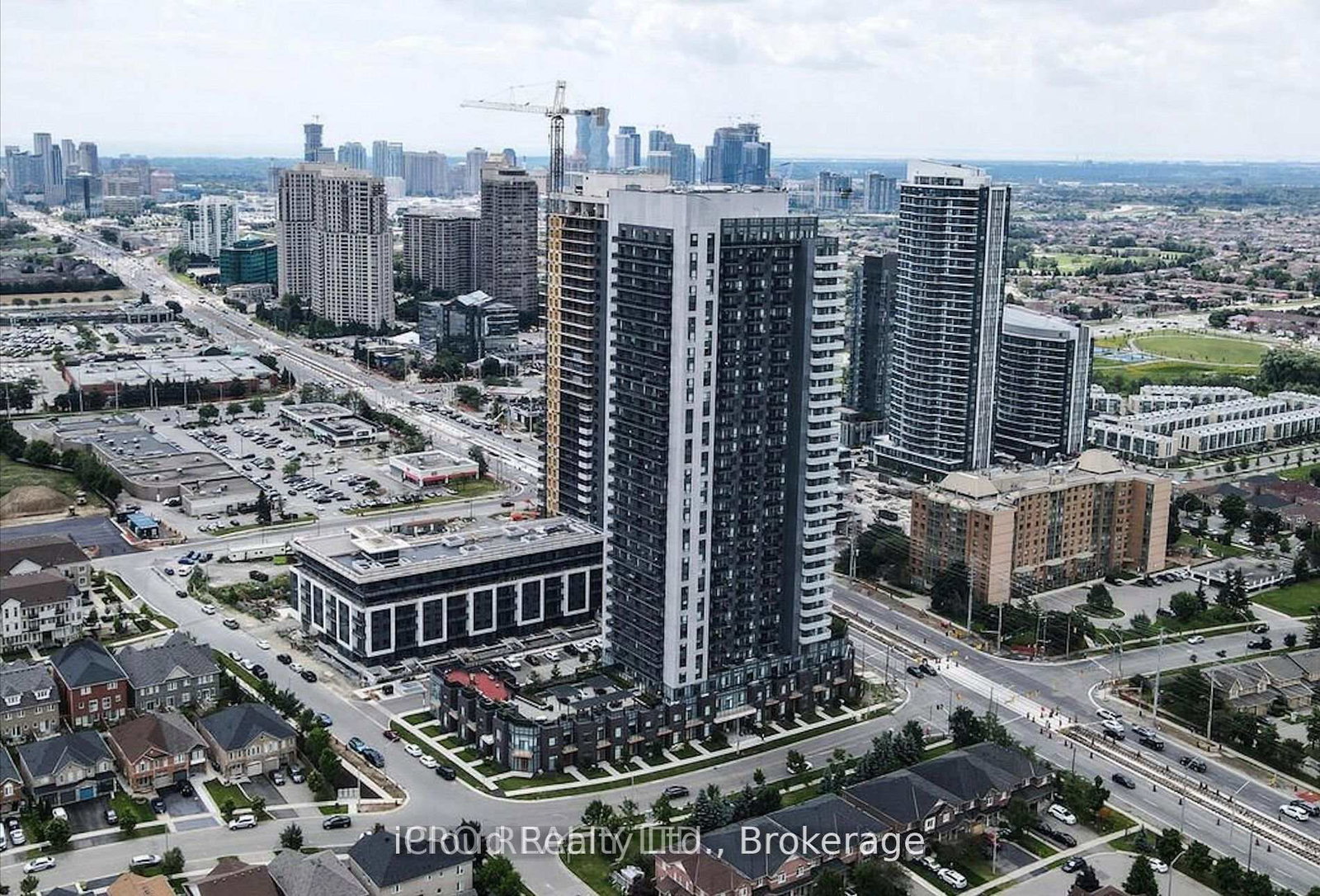 8-nahani-way-mississauga-ontario-w13770864