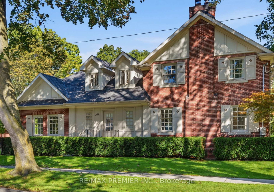 132-the-kingsway-toronto-etobicoke-ontario-w13770886