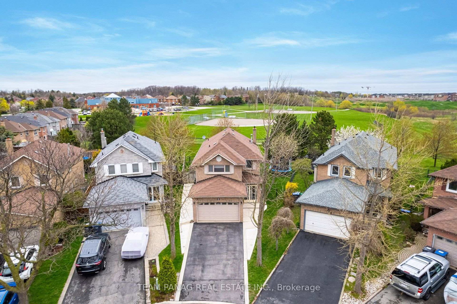 8-drayglass-court-brampton-ontario-w13770964