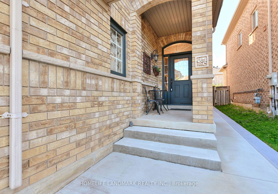 5641-longboat-avenue-mississauga-ontario-w13771696