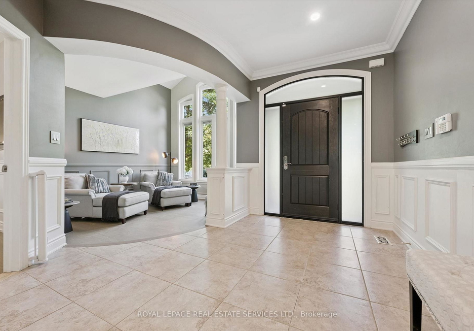 1036-valley-crest-circle-oakville-ontario-w13771750