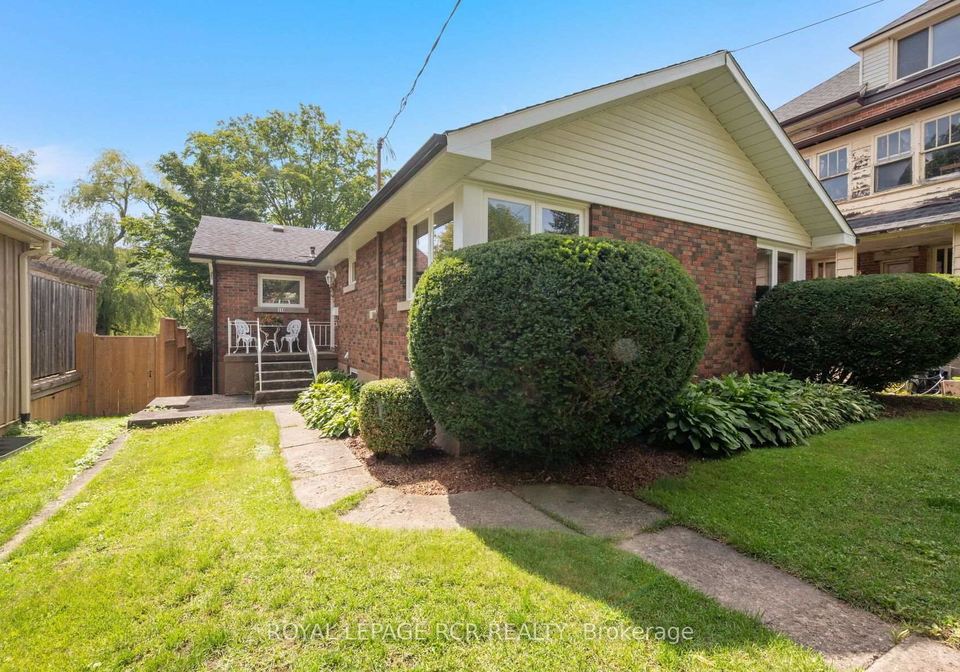 11a-york-street-orangeville-ontario-w13771778