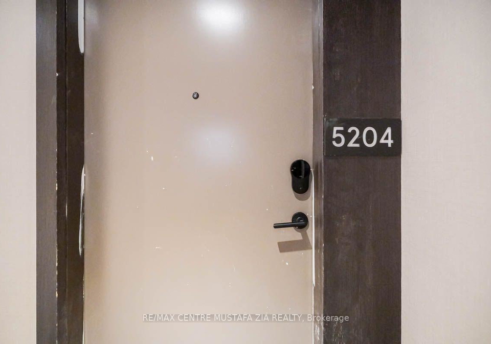 4015-the-exchange-mississauga-ontario-w13771878