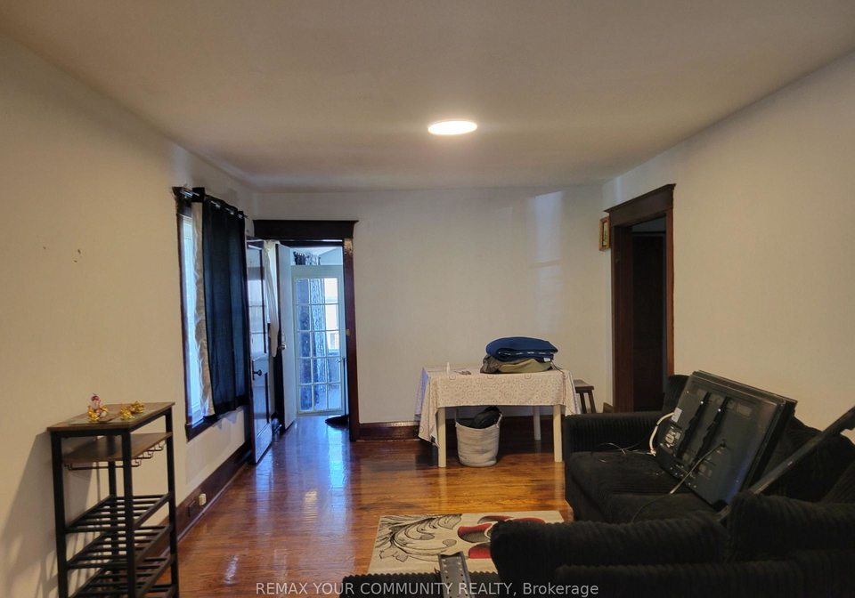 145-varsity-road-toronto-toronto-ontario-w13771926