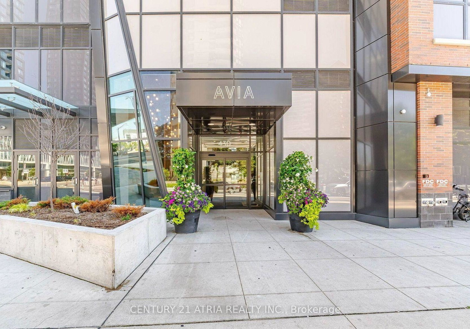 430-square-one-drive-mississauga-ontario-w13771950