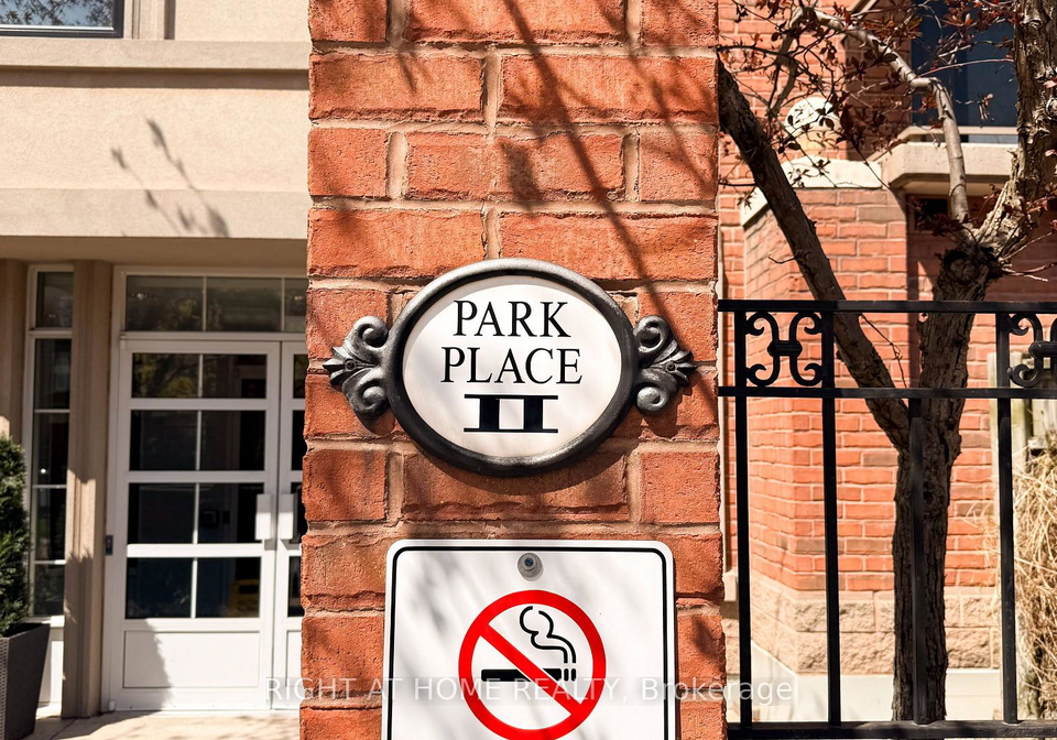 2300-parkhaven-boulevard-oakville-ontario-w13772018