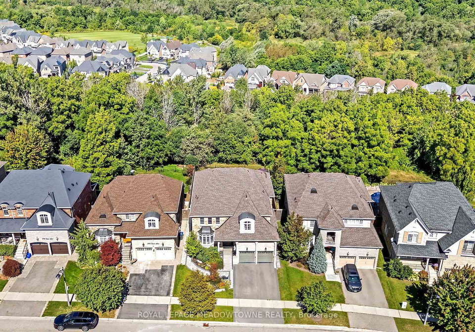 288-eaton-street-halton-hills-ontario-w13772076