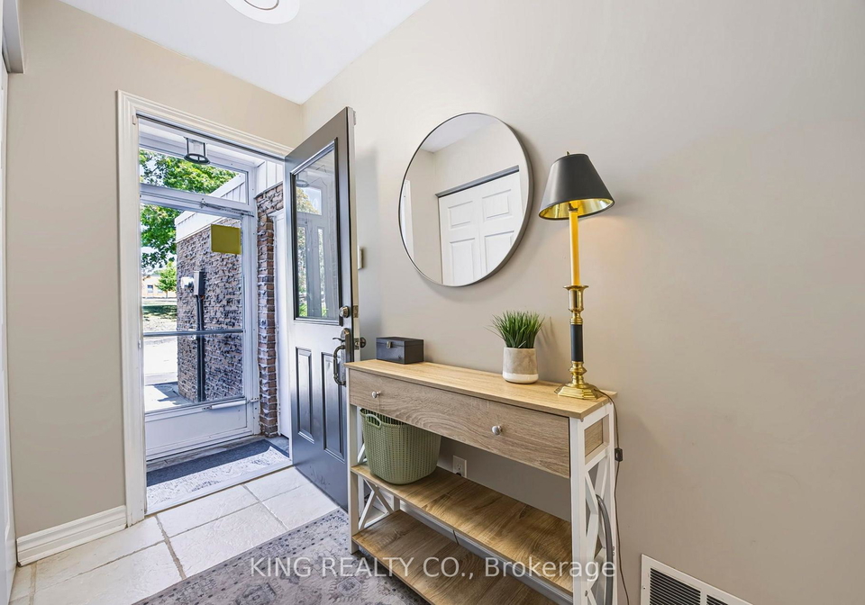2140-upper-middle-road-burlington-ontario-w13772116