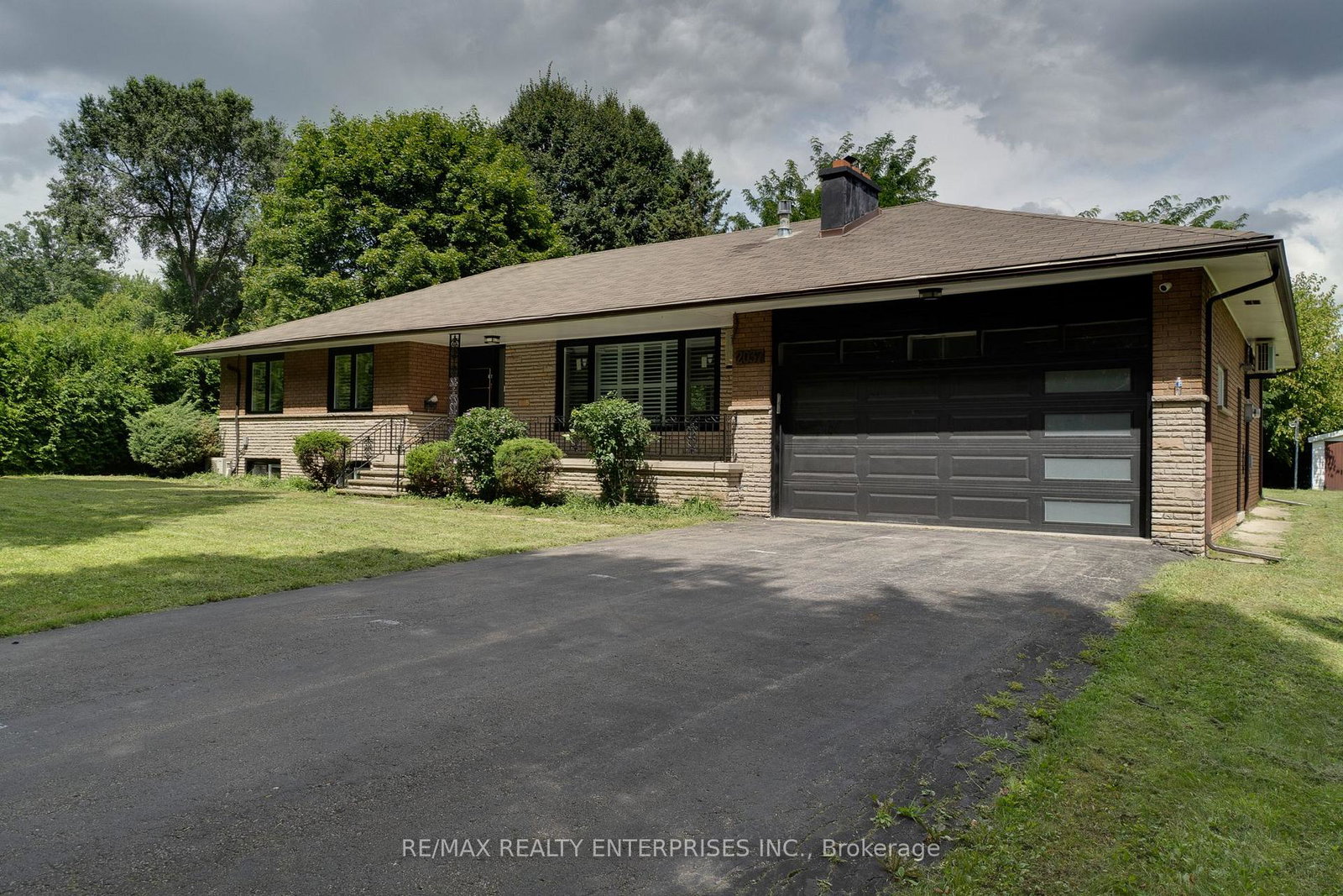 2037-lynchmere-avenue-mississauga-ontario-w13772142
