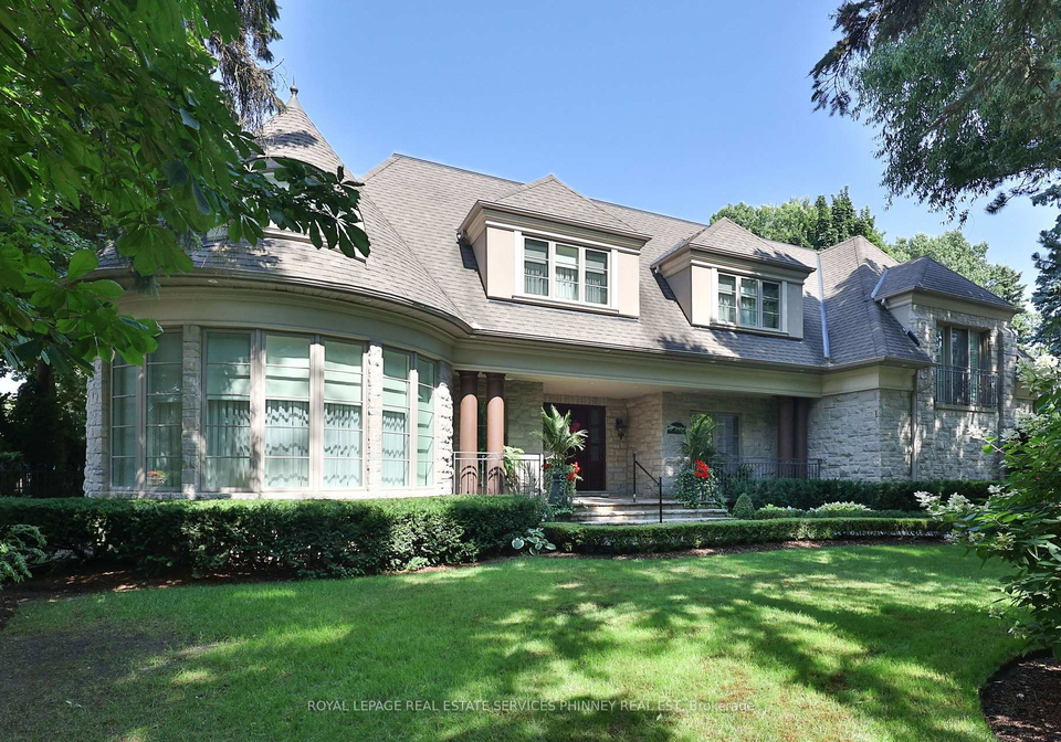 541-arrowhead-road-mississauga-ontario-w13772262