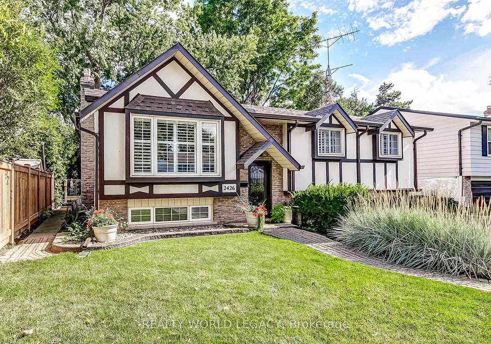 2426-lambeth-avenue-burlington-ontario-w13772524