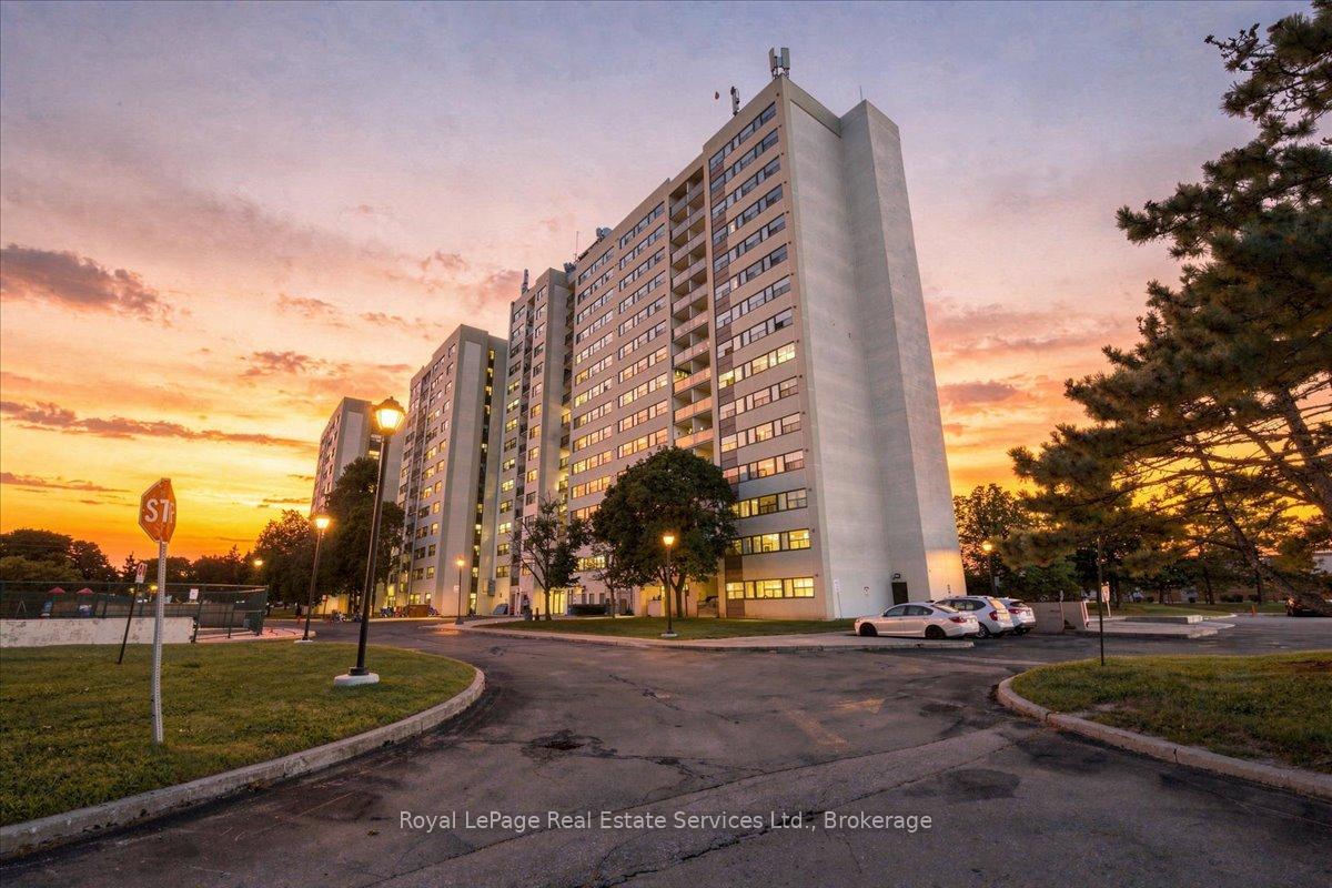 2900-battleford-road-mississauga-ontario-w13772548