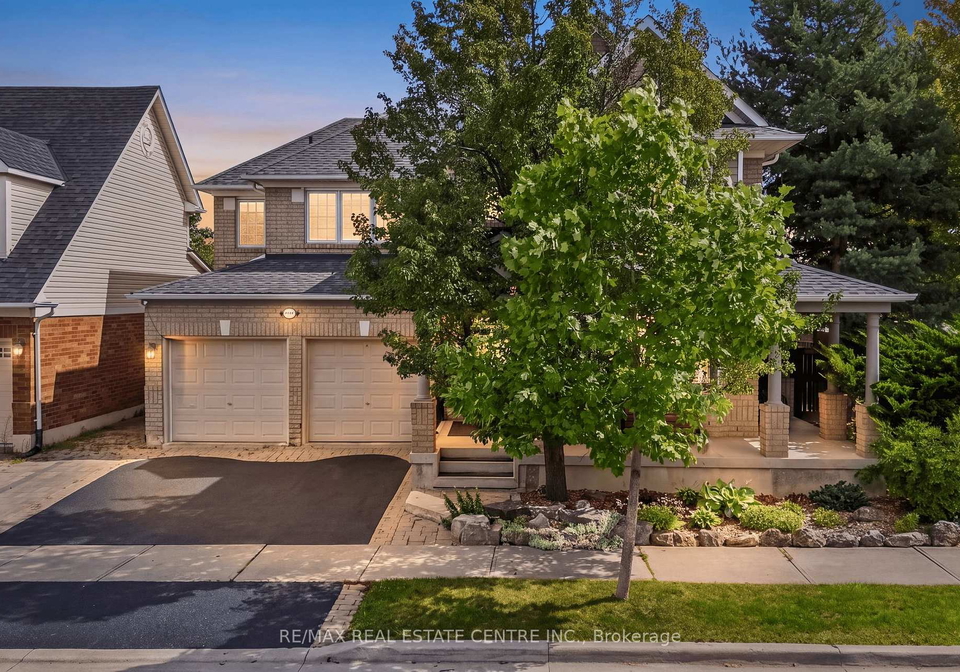 1667-dempsey-crescent-milton-ontario-w13772614