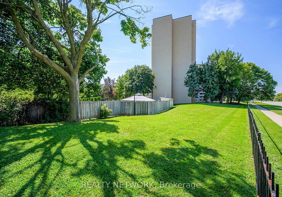 700-dynes-road-burlington-ontario-w13772638