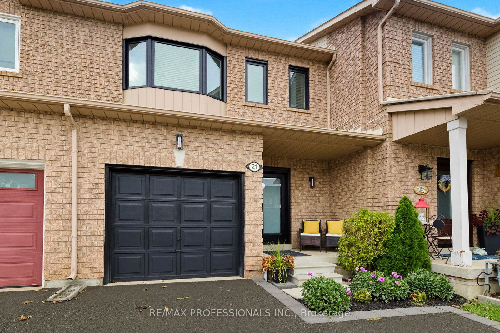 21-waterbury-street-caledon-ontario-w13772864