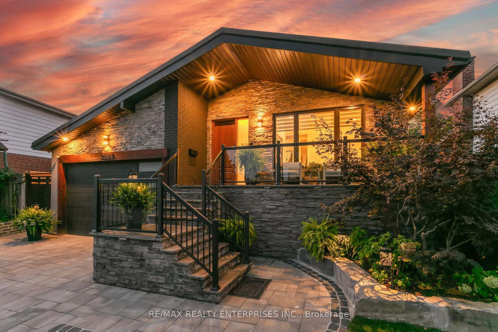 2683-kingsberry-crescent-mississauga-ontario-w13772932