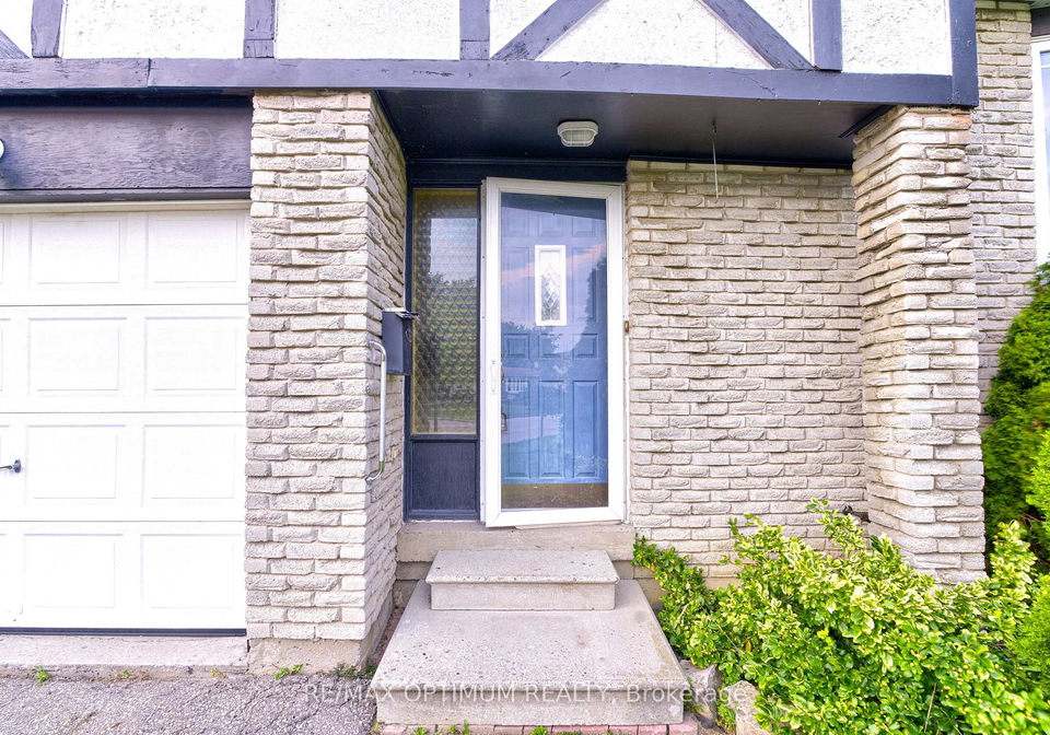 50-gondola-crescent-brampton-ontario-w13773108