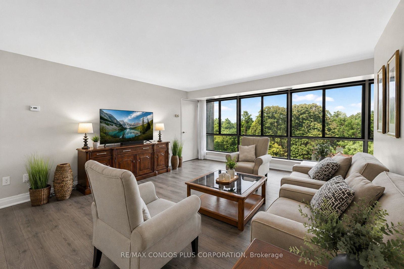 1400-dixie-road-mississauga-ontario-w13773262