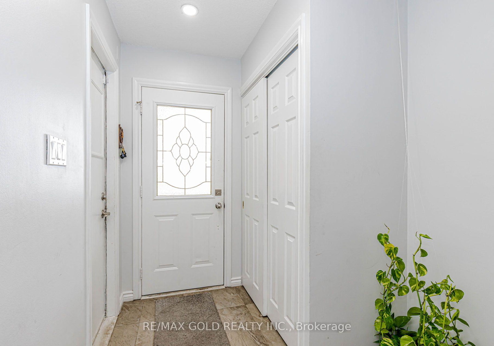 240-simmons-boulevard-brampton-ontario-w13773284