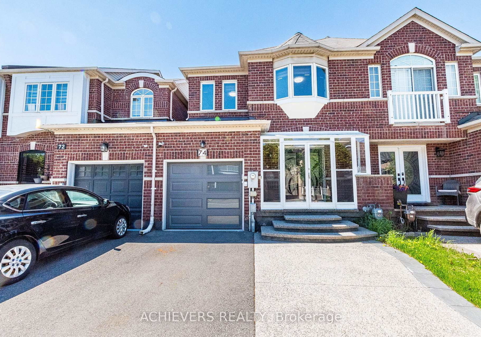 74-charcoal-way-brampton-ontario-w13773384