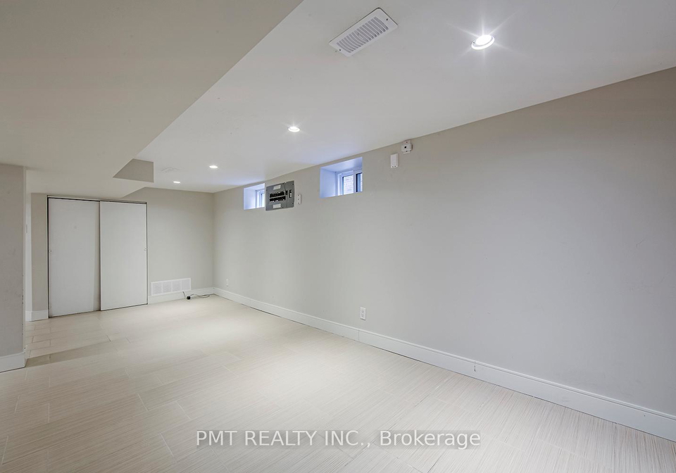 39-windermere-avenue-toronto-toronto-ontario-w13773408