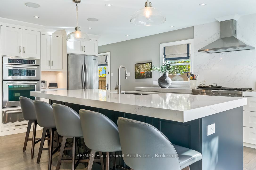 278-carolyn-drive-oakville-ontario-w13773492