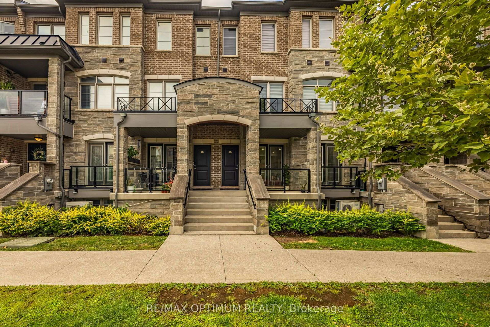 200-veterans-drive-brampton-ontario-w13773520