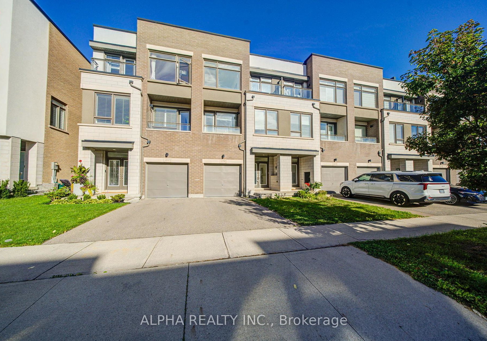 179-squire-crescent-oakville-ontario-w13773586