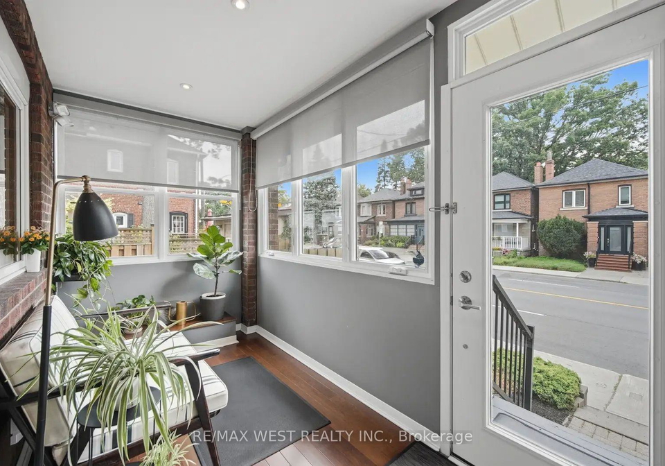 151-jane-street-toronto-toronto-ontario-w13773730