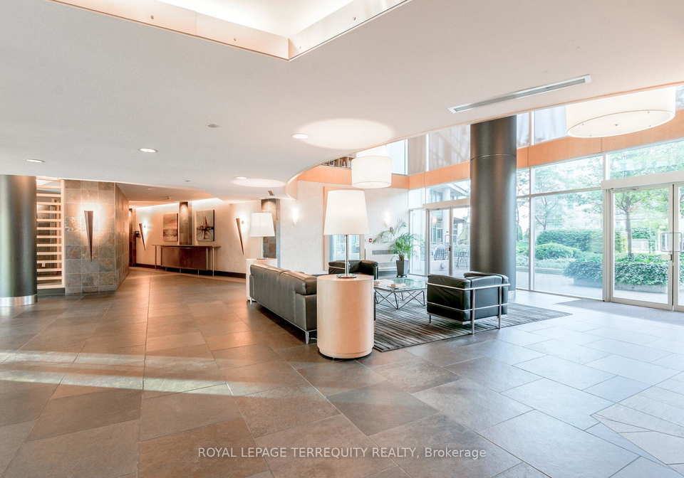 5-marine-parade-drive-toronto-etobicoke-ontario-w13773904