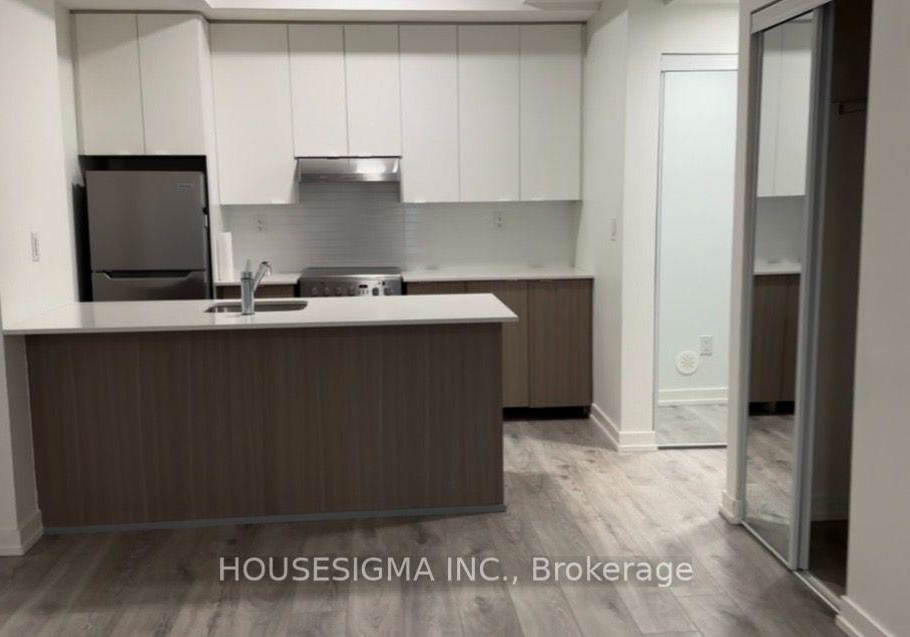 140-canon-jackson-drive-toronto-north-york-ontario-w13774148