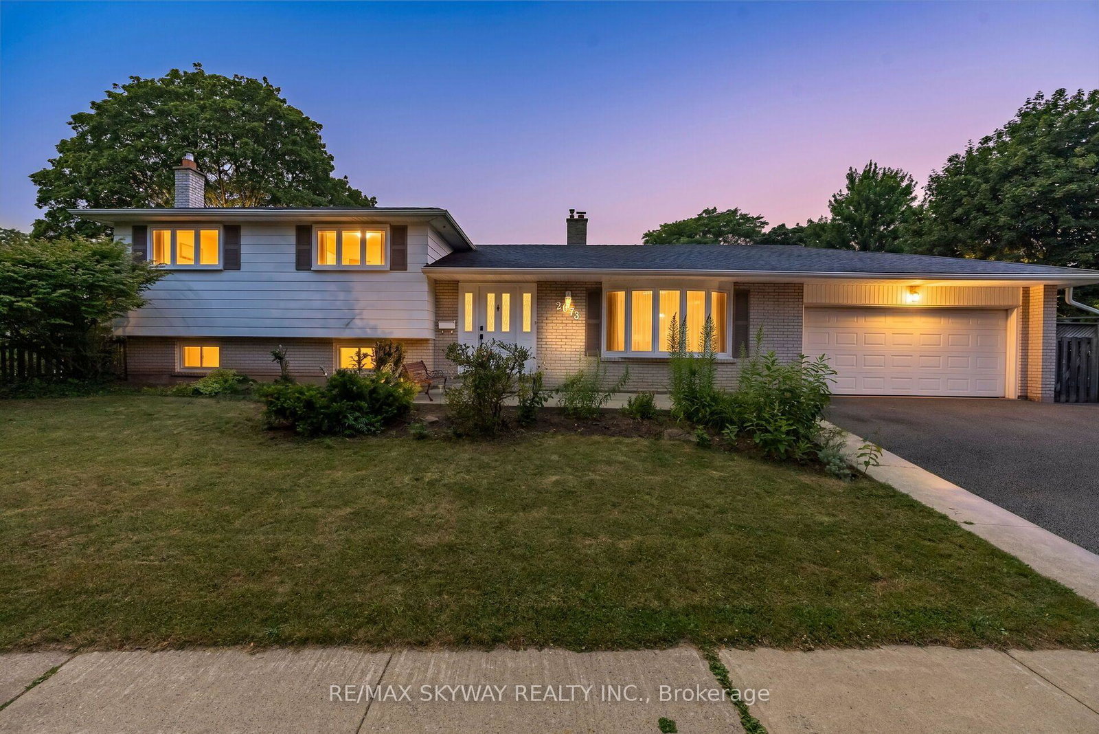 2673-thorn-lodge-drive-mississauga-ontario-w13774202