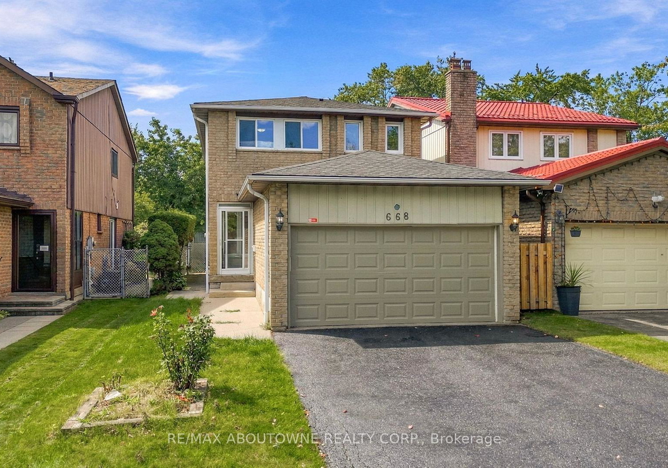 668-greycedar-crescent-mississauga-ontario-w13774388