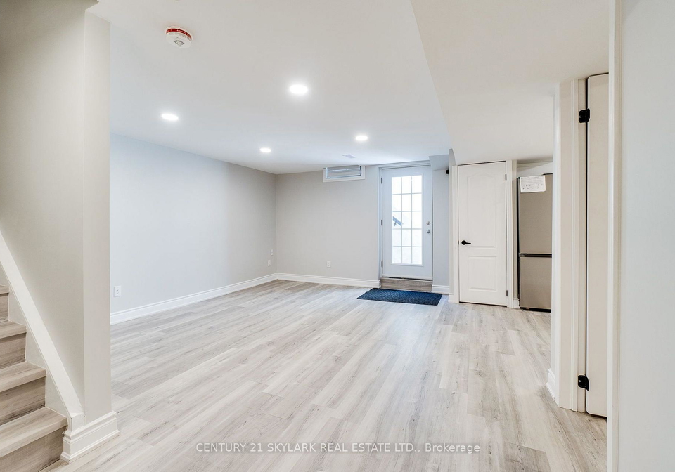 3841-periwinkle-crescent-mississauga-ontario-w13774730