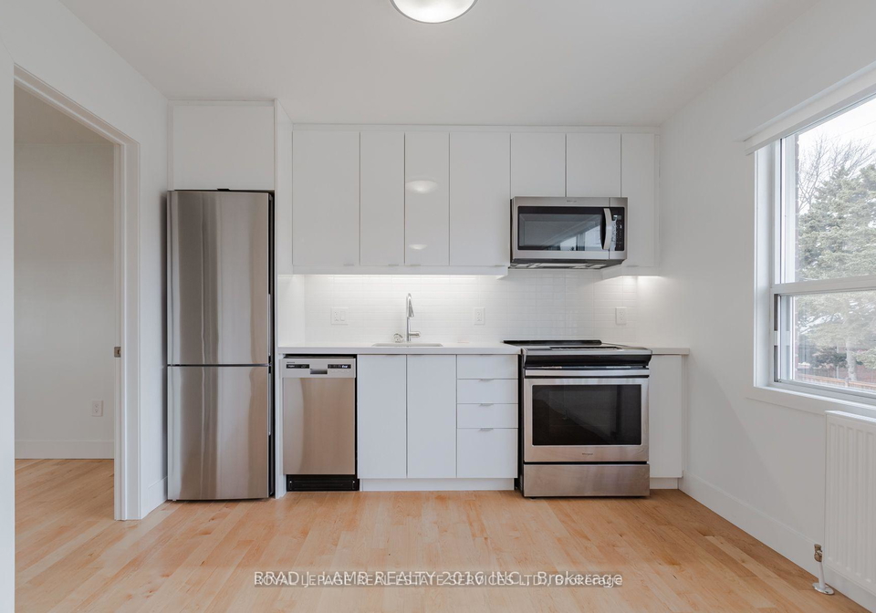 28a-third-street-toronto-etobicoke-ontario-w13774844